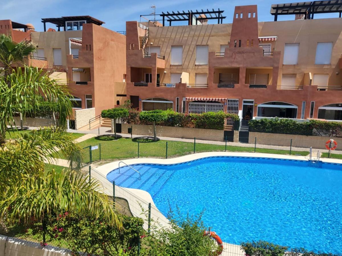 דירות Playas de Vera Apartamento Coqueto Con Terraza Y Cerca De La Piscina Comunitaria Y De La Playa! מראה חיצוני תמונה
